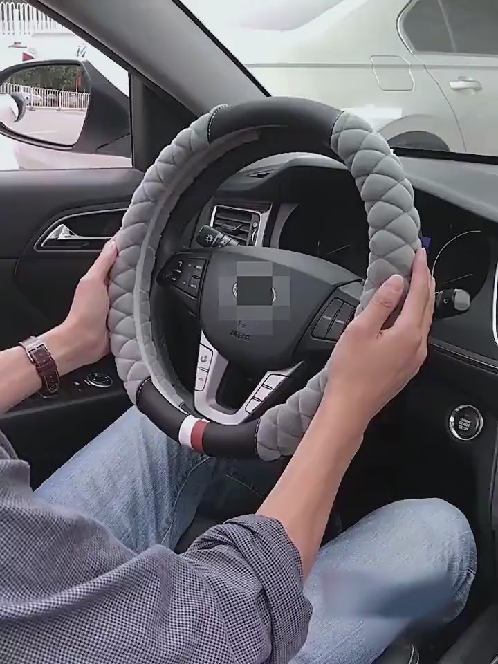 niversal Car Steering Wheel Cover Winter Decoratio